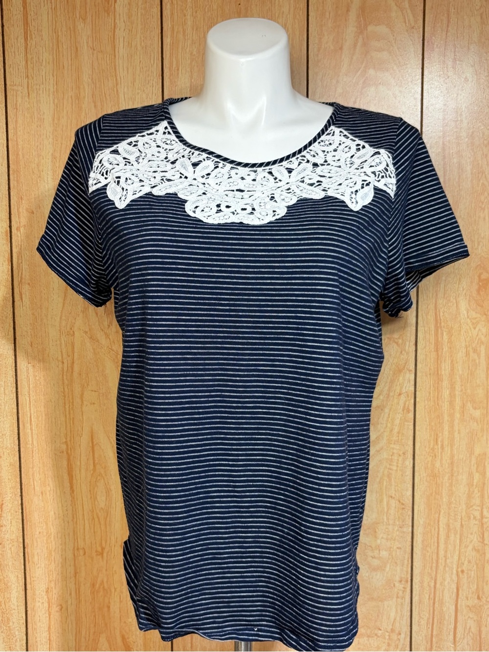 croft & barrow Navy and White Striped Lace Yoke Top SZ see measurements